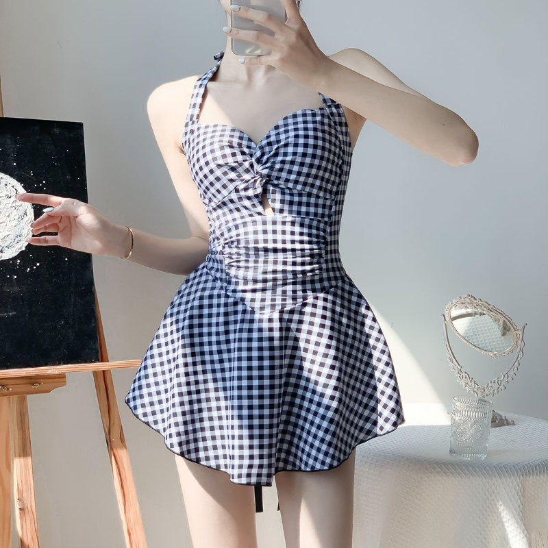 Nuovo Costume da Bagno Intero  - Womens Suit recensione e prezzo