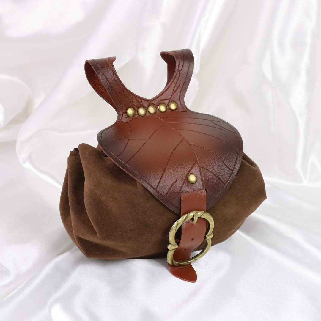 Borsa da cintura a forma di fo - Womens Suit recensione e prezzo